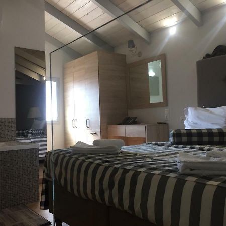 Porto Enetiko Suites Rethymno Exteriör bild