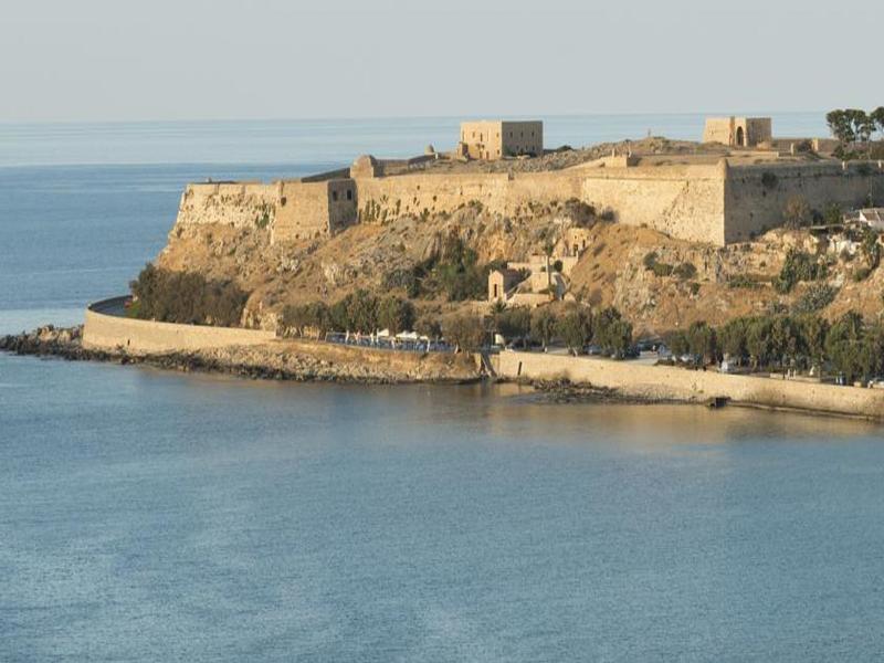 Porto Enetiko Suites Rethymno Exteriör bild