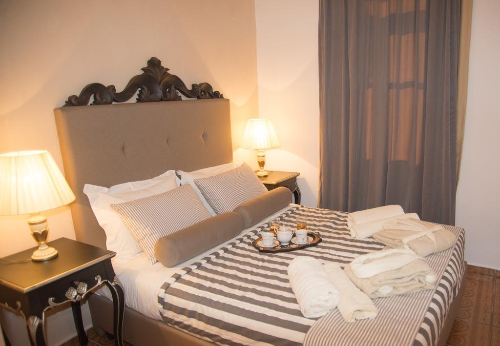 Porto Enetiko Suites Rethymno Rum bild