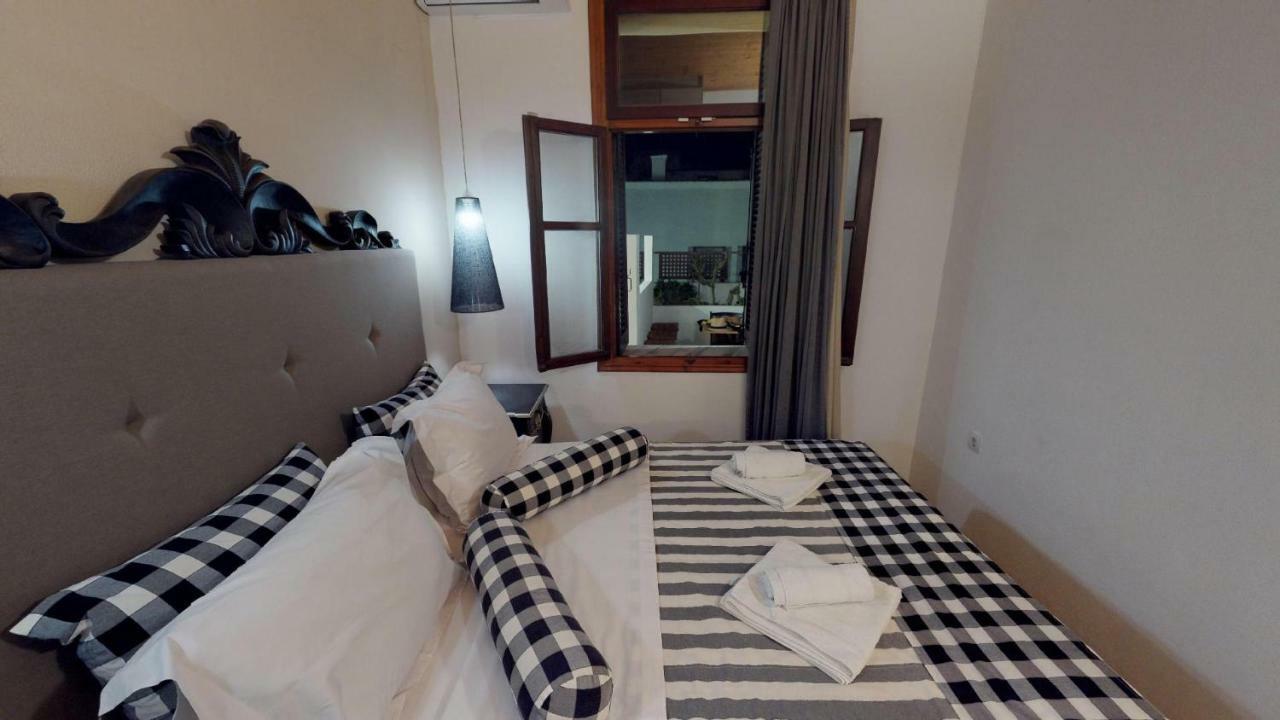 Porto Enetiko Suites Rethymno Exteriör bild